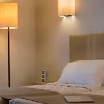 Lu' 4* Carbonia