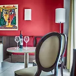Lu' Hotel