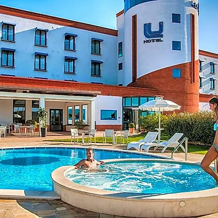 Lu' 4* كاربونيا