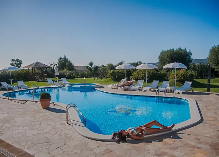 酒店 卡尔博尼亚卢酒店